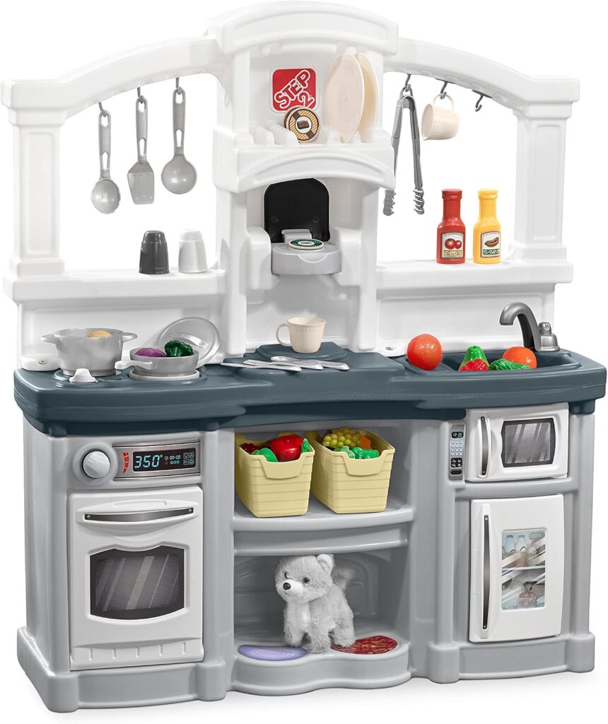 Step2 Fun with Friends Kids Kitchen Playset, Indoor/Outdoor Kitchenette with Lights & Sounds, Durabl…